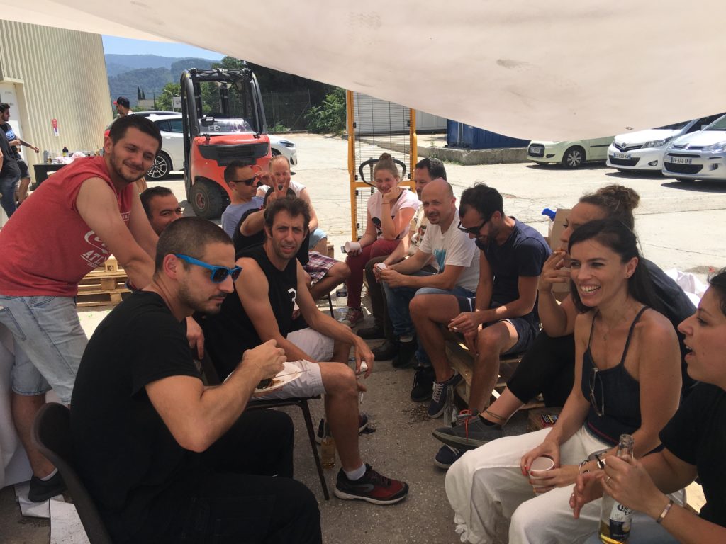 barbecue en équipe à realisparint.com