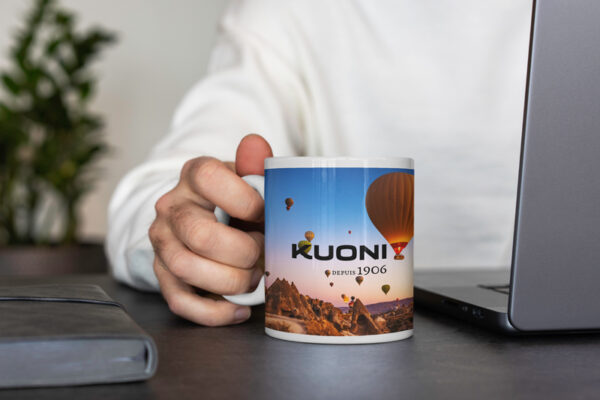 Comment les mugs personnalisés peuvent-ils renforcer la notoriété d'une entreprise ?