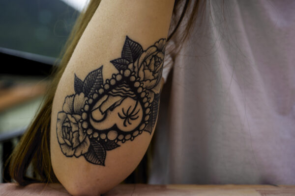 Comment le tatouage éphémère est devenu un véritable outil de communication ?